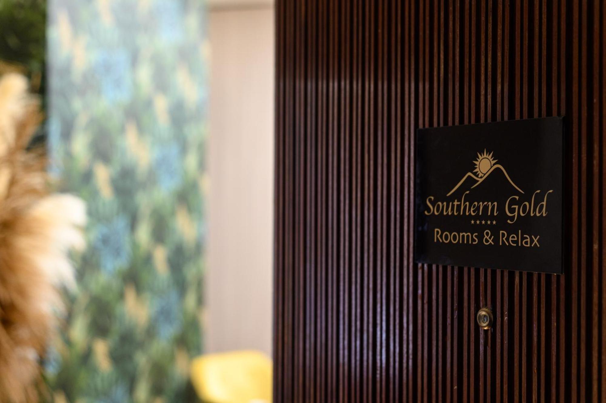 Southern Gold Naples Extérieur photo