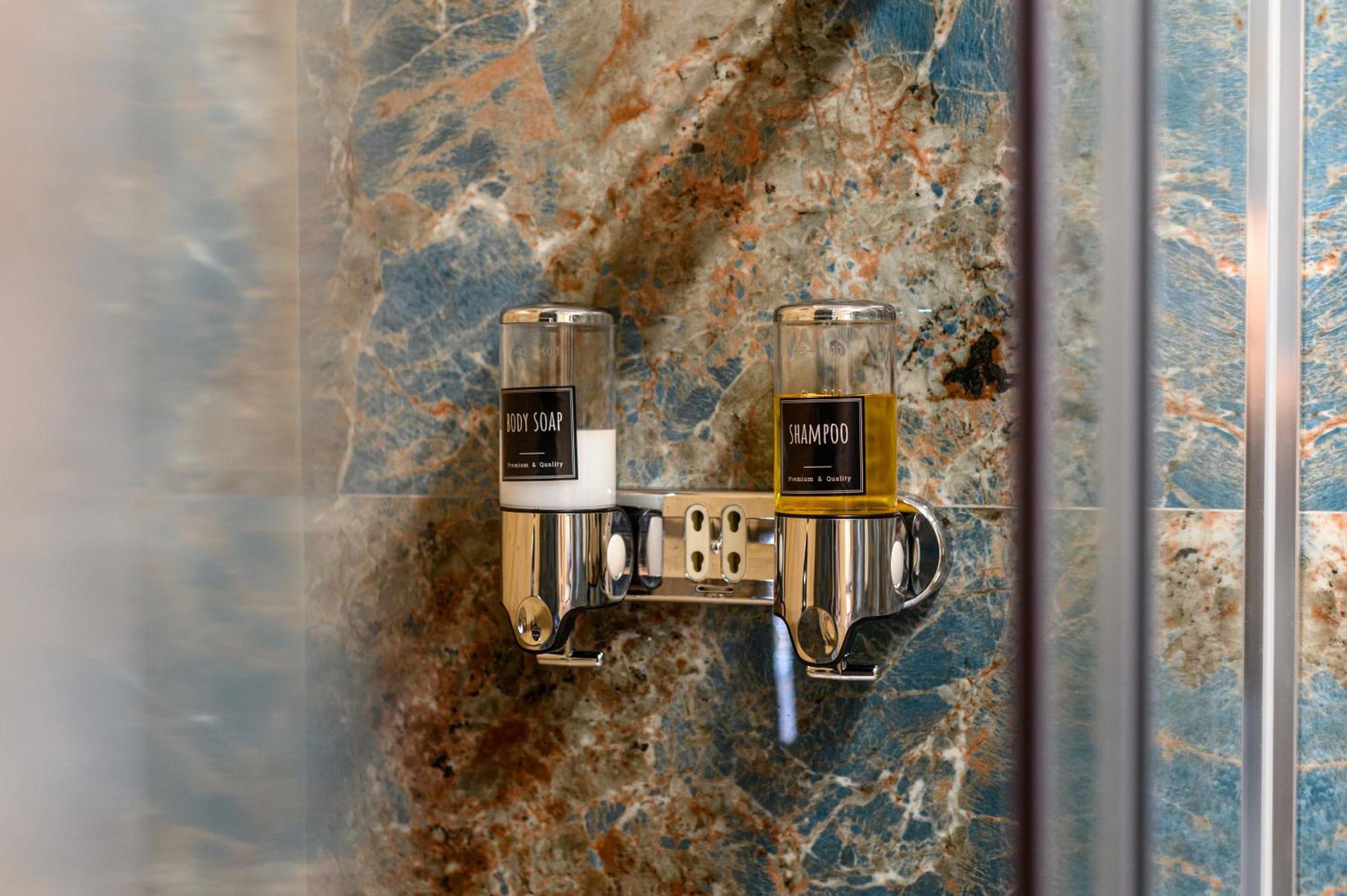 Southern Gold Naples Extérieur photo